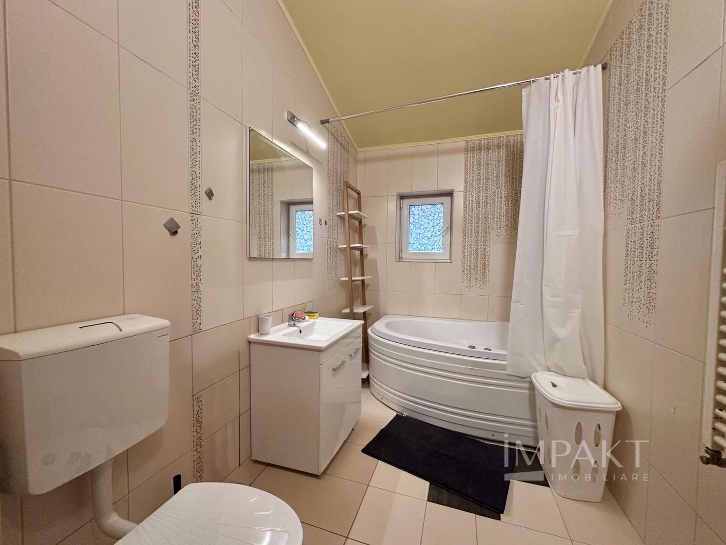 3 camere de inchiriat, 74 mp, 2 niveluri, parcare inclusa - Poză 8