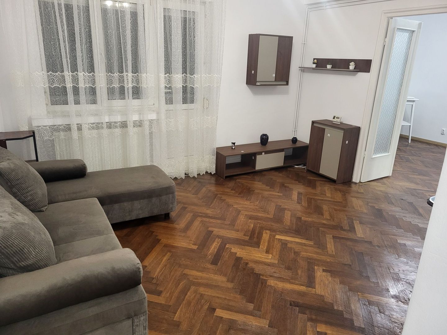 Apartament Cismigiu/Liceul Cervantes - Poză 1
