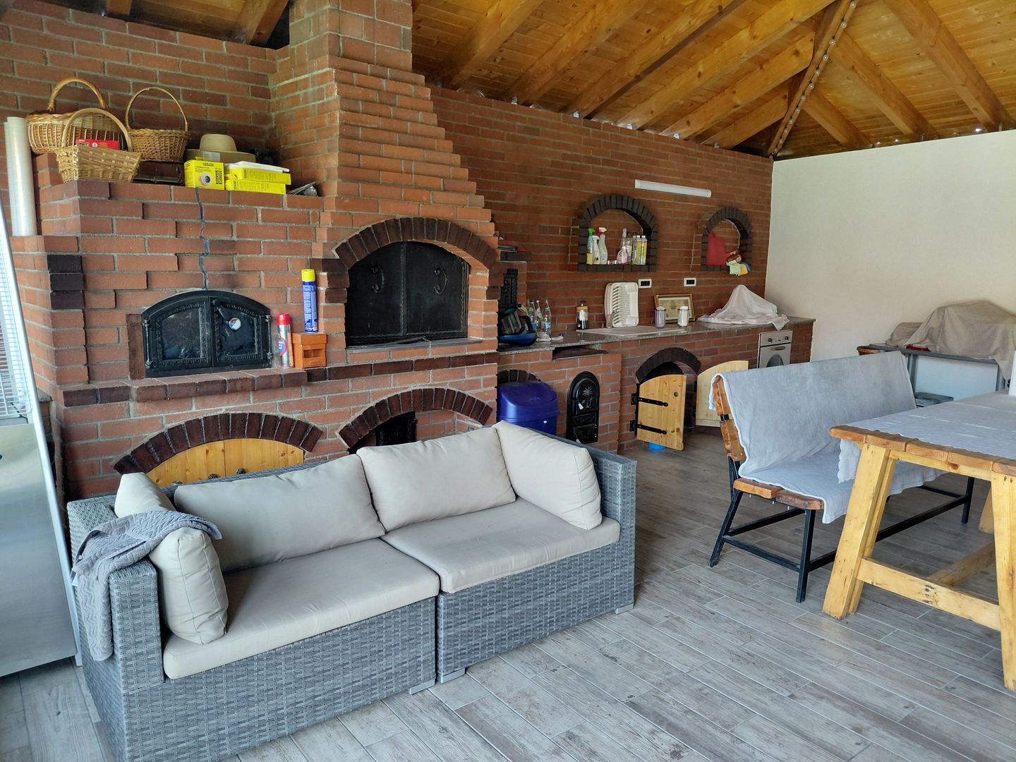 Casă complet utilată cu curte de poveste – la câteva minute de Galați! - Poză 22