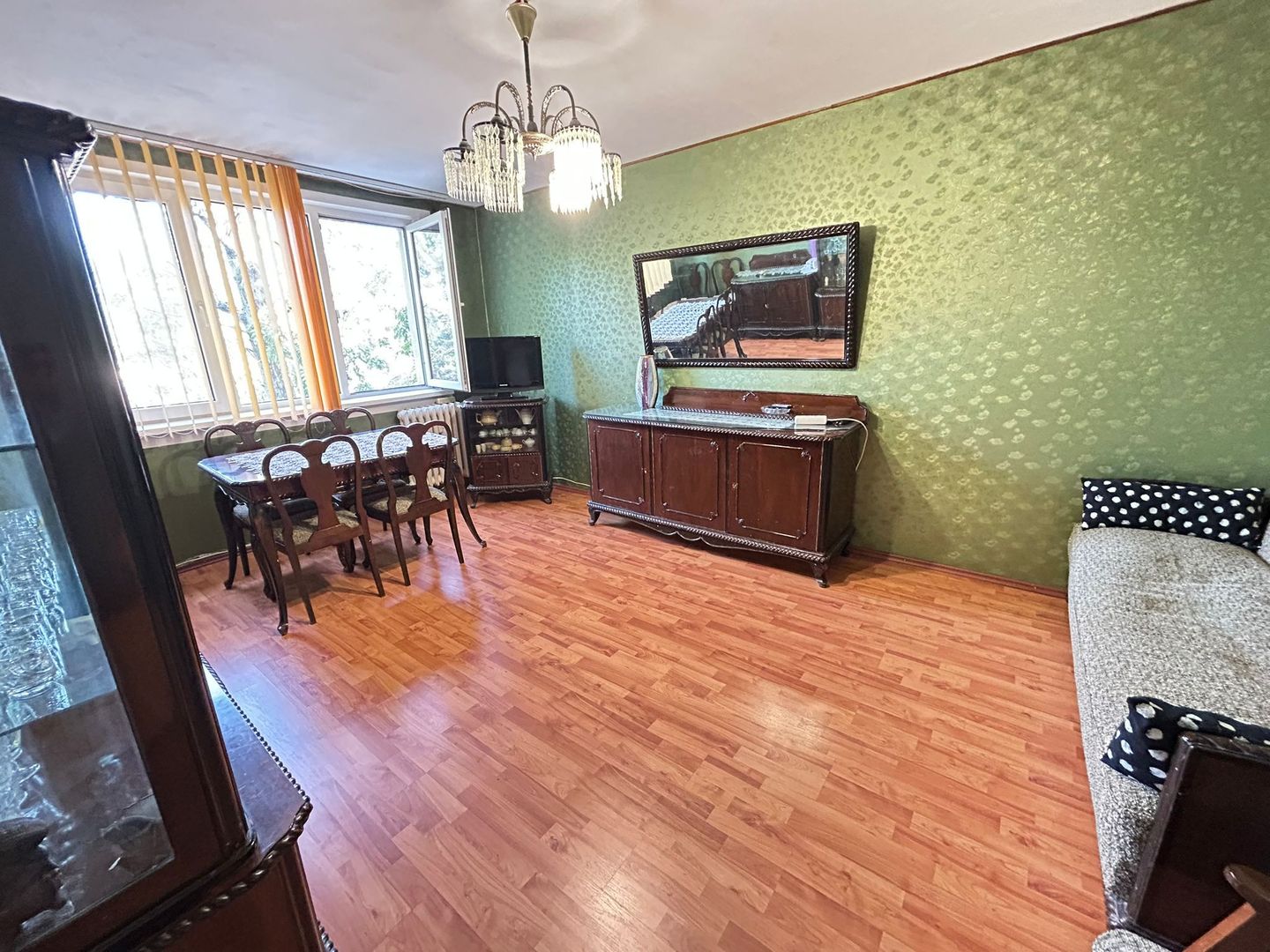 APARTAMENT 3 CAMERE PIATA DOMENII | BOXA INCLUSA - Poză 2