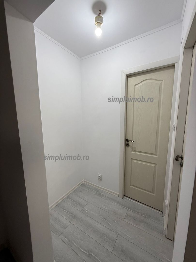 2 Camere Renovat Luica/Piata Resita - Poză 5
