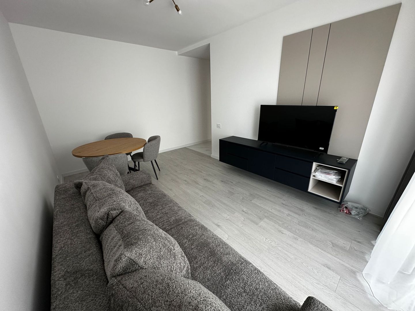 2 Camere Novum Pacii Prima Utilizare Parcare Inclusa Disponibil Acum - Poză 2