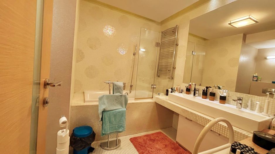 O raritate in piata imobiliara! Apartament 4 camere in Primaverii! - Poză 17