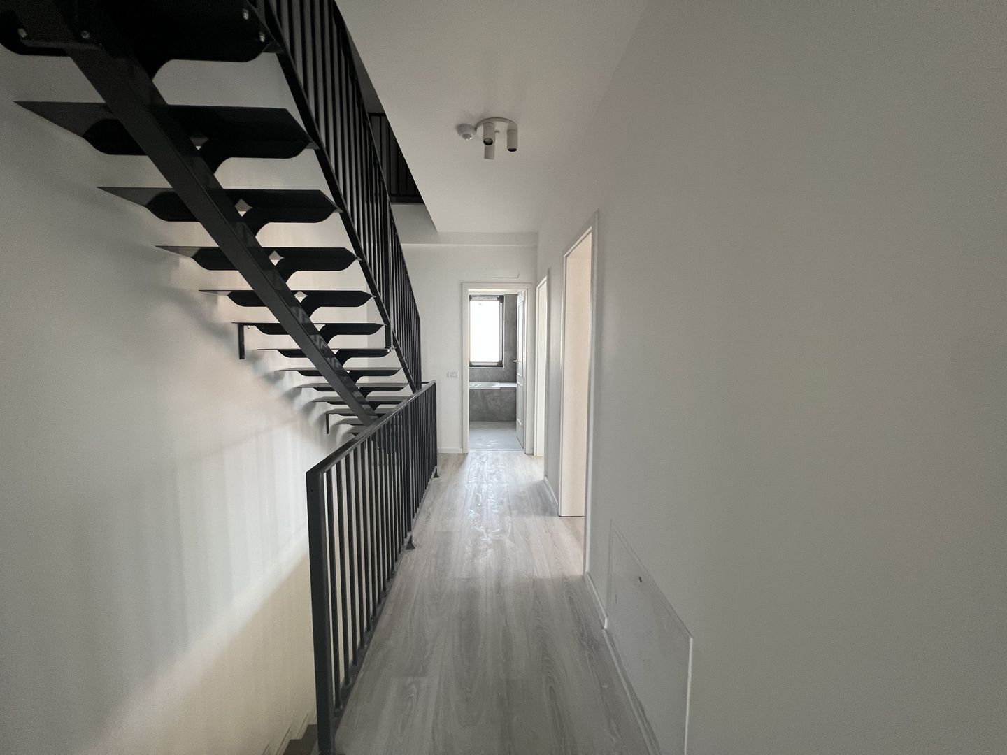 CASA DE INCHIRIAT - Poză 7