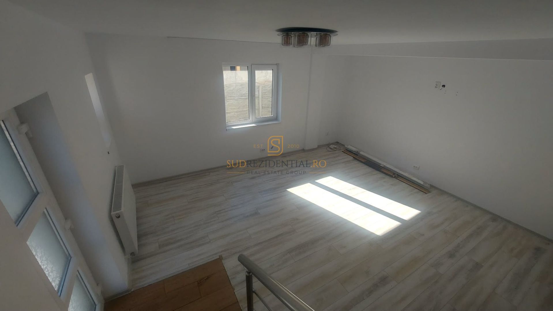 Vila duplex, semimobilata,3 camere, bucatarie inchisa,Comuna Berceni - Poză 18