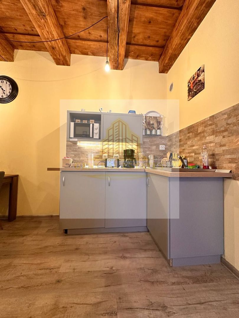 Apartament spre vanzare amplasat la doar 2 minute de Piata Sfatului - Poză 7