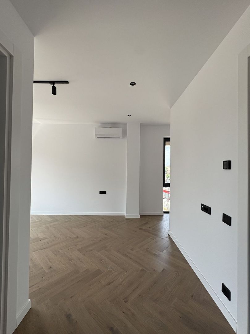 Apartament modern 4 camere, 2 terase– proiect boutique Floreasca-Barbu V - Poză 11