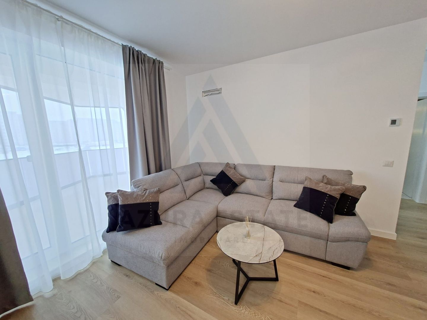 Apartament premium 3 camere 2 bai etaj 2 prima inchiriere in Evolution - Poză 16