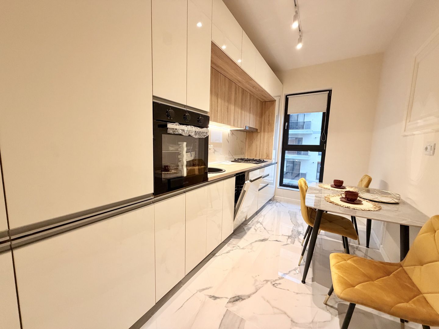 Garsonieră mobilată PREMIUM Exigent Plaza Residence Faza 5 Lujerului Politehnica - Poză 7