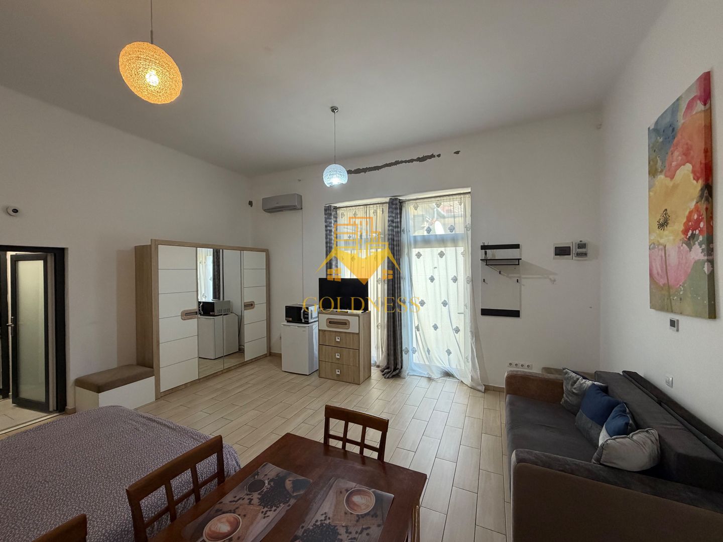 1 camera, Regionala CFR, Teatru, Str. Eroilor, Sora, Ultracentral, AC - Poză 4