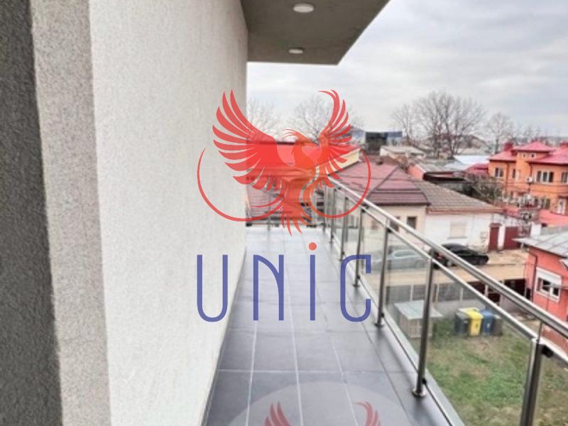 Apartament de 160 mp cu 3 terase si 2 intrari – ideal pentru locuit sau investit - Poză 8