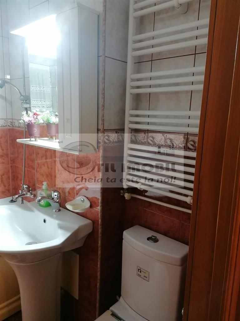 Apartament 4 camere - Zona Rond Vechi - Cug - 650 Euro - Poză 22