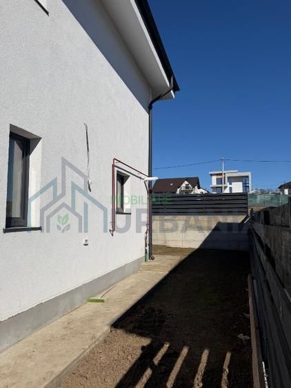 Duplex de vânzare, Miroslava, strada Stadionului, 4 camere, 165.000 EUR - Poză 4