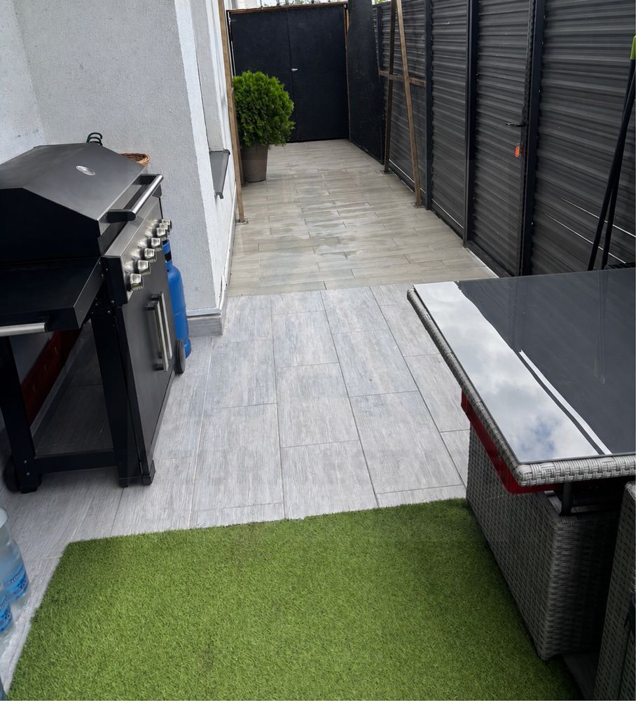 Apartament 3 camere  Curte proprie  Complet mobilat și utilat - Poză 7