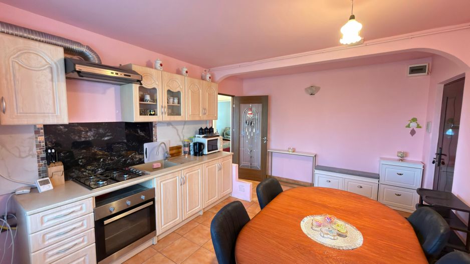 Apartament 2 camere MV2 Etaj IV, Str. Decebal – Carei - Zona Kaufland - Poză 3