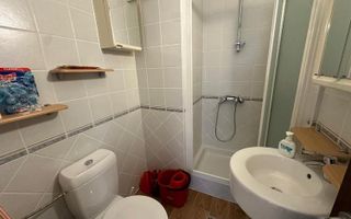 Apartament cu 3 camere de vânzare Primăverii - Poză 9