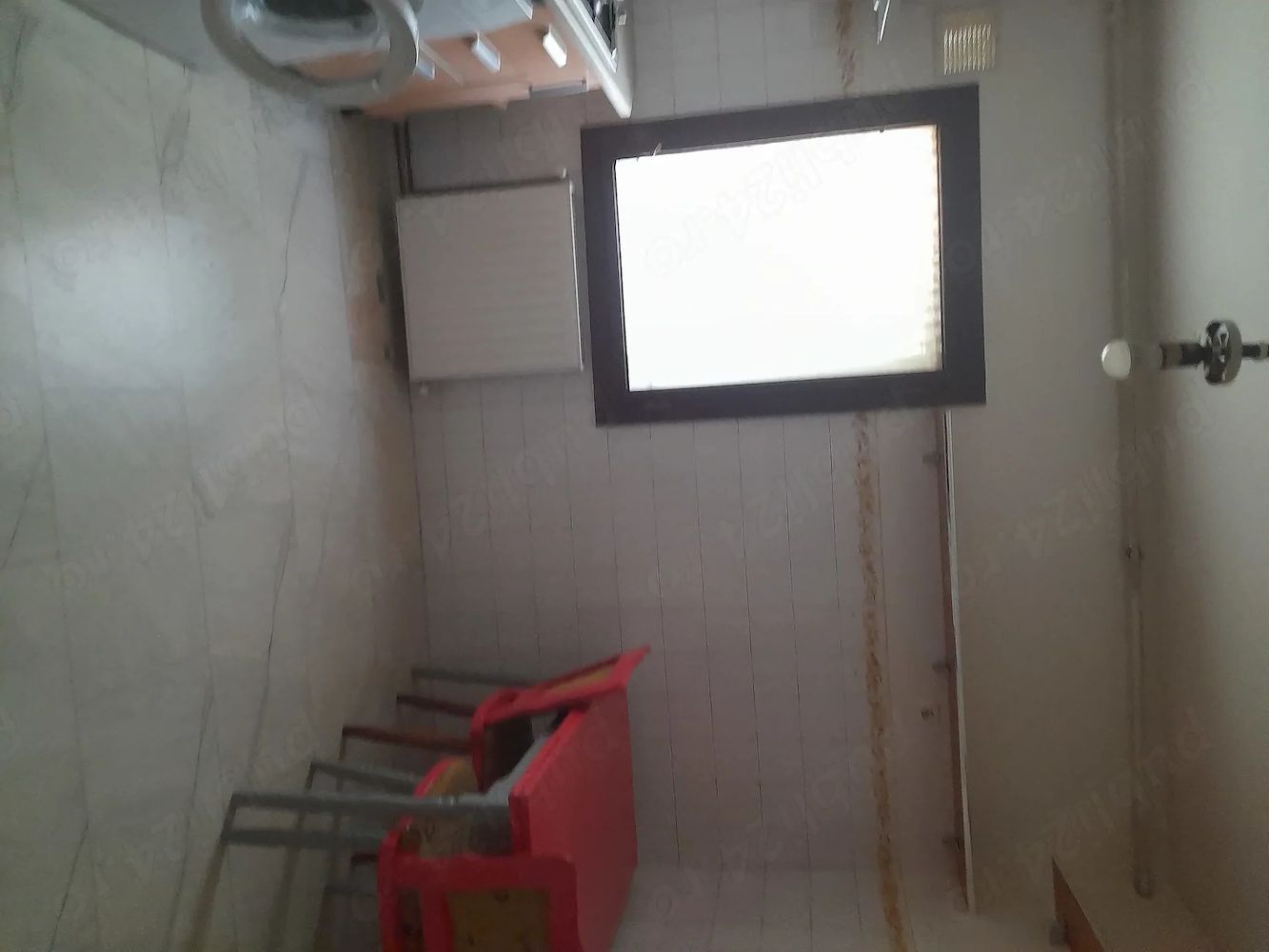 Spitalul Judetean | 3 Camere | Etaj 2 | Centrala proprie - Poză 7