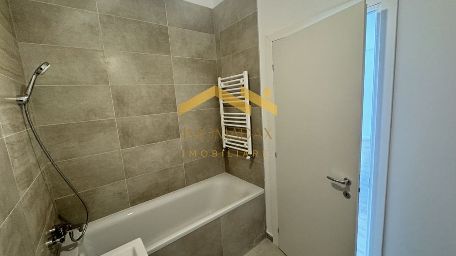 Aradului-3 Camere-Etaj 1 - Poză 8