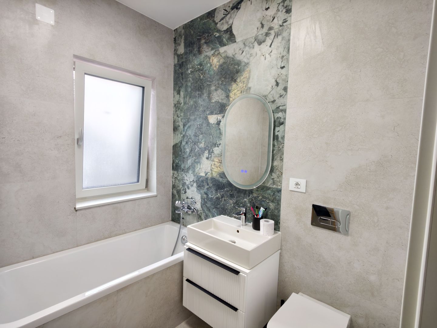 Casa Insiruita Sacalaz P+E+M 4 Camere,3 Bai,Clasa Energetica A+, Mobilata - Poză 9