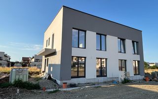 Casa nouă cu 4 camere și curte generoasă – Șelimbăr Triajului - Poză 6