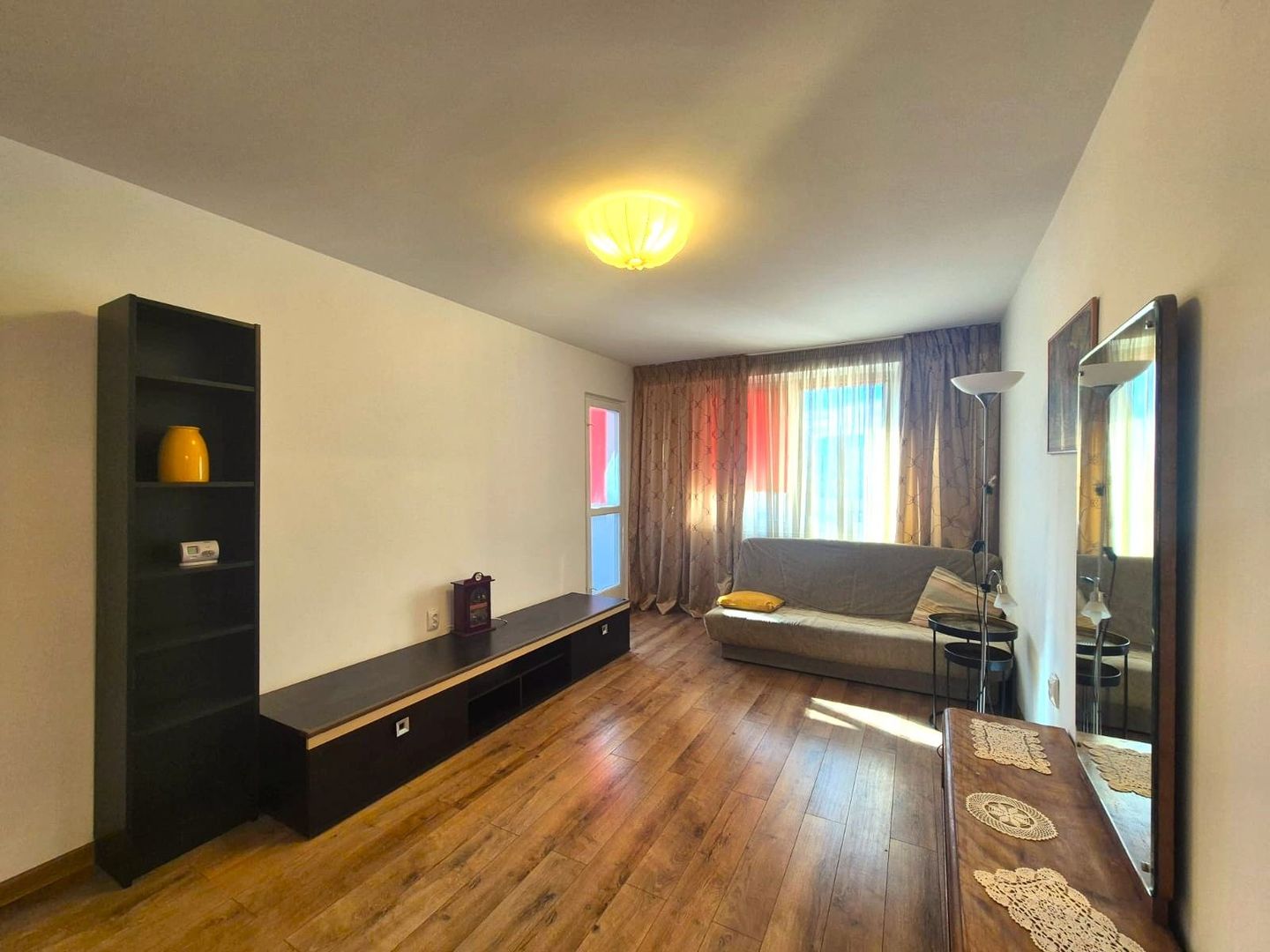 Zona Piata Astra, 3 camere, insorit, cu priveliste. - Poză 6