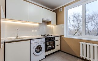 Vânzare, apartament, 2 camere, strada Florilor Rîșcani - Poză 2