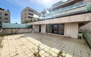 APARTAMENT de LUX cu 3 CAMERE cu Terasa si loc de parcare - Poză 28