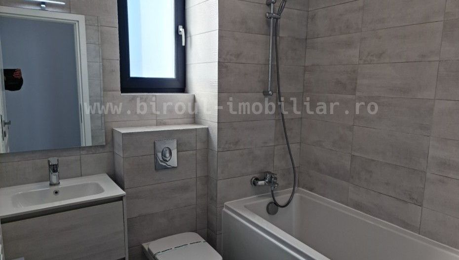 Apartament Spațios cu Vedere Frontală la Lacul Siutghiol și Mamaia - Poză 3