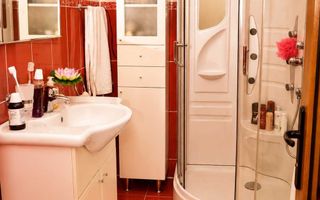 Casă/Vilă Ultracentrală Pașcani – Pe Colț – Ideal Business sau Locuință – Mobilată/Utilată - Poză 7