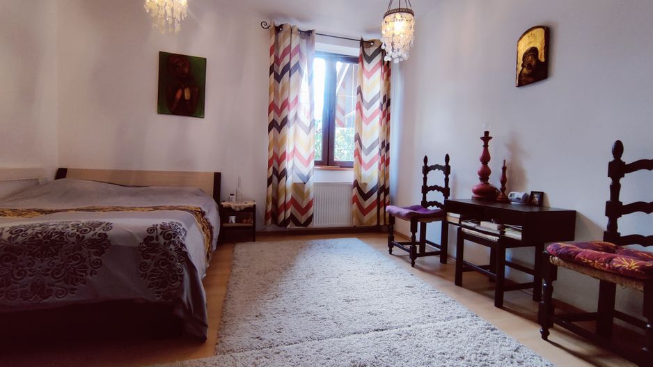 CASA INDIVIDUALA GHIRODA +TEREN 1752 MP - Poză 10