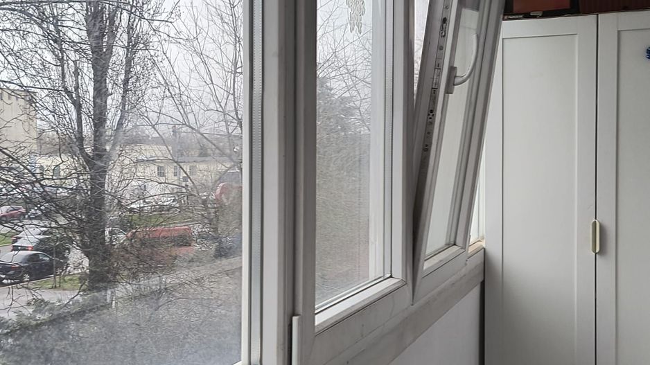 3 camere Bd. Timișoara | Bloc reabilitat | Etaj 1 - Poză 8