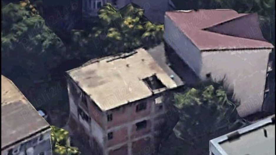 Teren de vânzare în Vitan, 100 m pe nivel, 2 etaje construite cu placă turnată - Poză 2