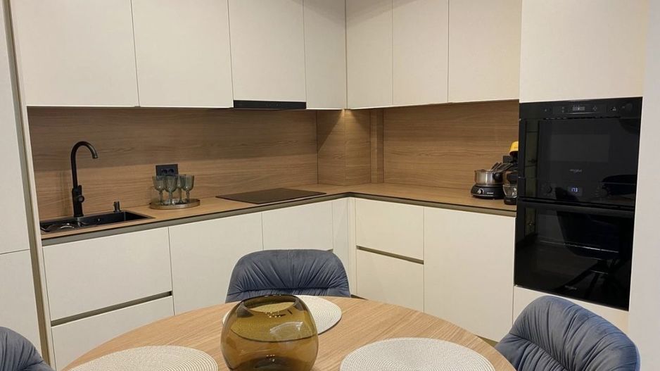 Închiriere Apartament 3 Camere | Cortina North | Pipera | Terasa - Poză 4