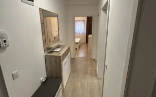 Apartament 2 camere de închiriat, decomandat, parcare proprie. - Poză 4