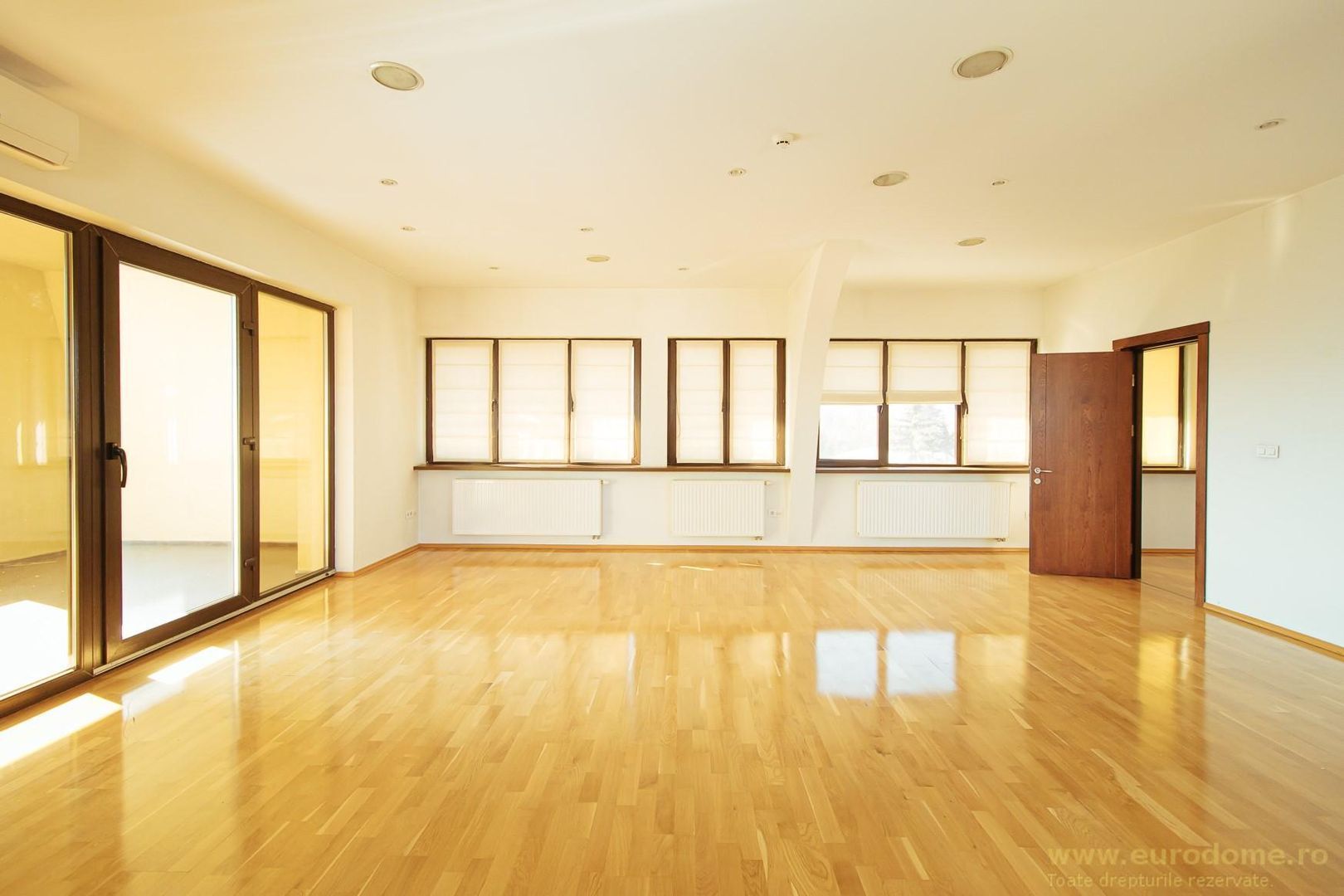 Inchiriere Spatiu exclusivist - Poză 1