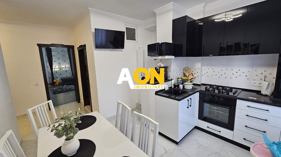 Apartament 2 camere, renovat, mobilat, utilat, 65 mp utili, Centru - Poză 2