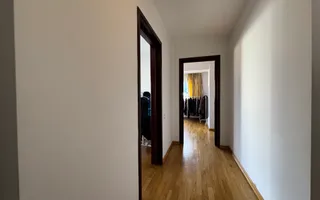 Apartament Elegant de Închiriat – 5 Camere/ 3 Băi, *Arcul de Triumf* - Poză 70