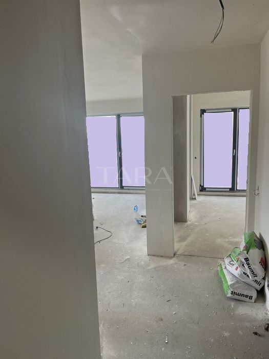 Apartament cu 2 camere de vanzare in Floresti - Poză 2