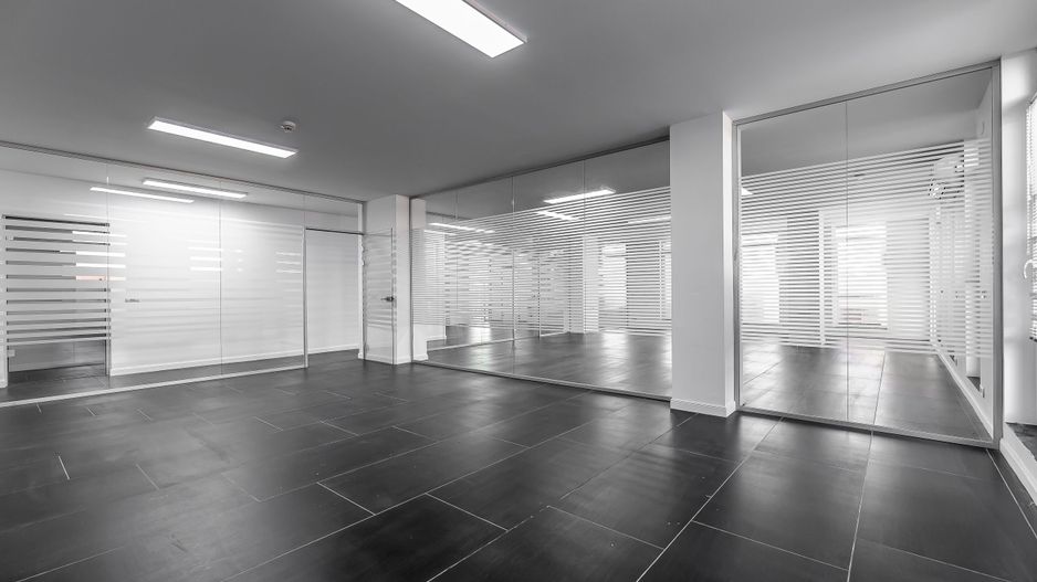Spațiu de birouri Clasa A în Arad Plaza | 0% Comision - Poză 8