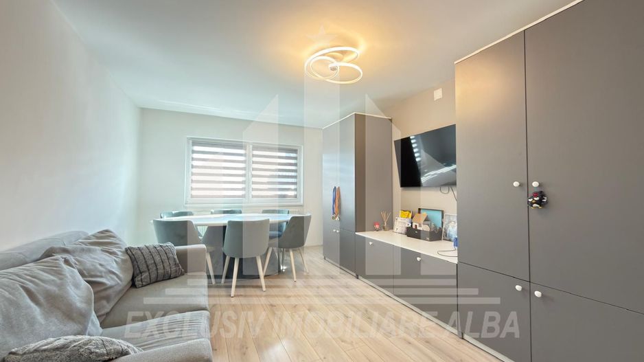 Apartament 2 camere decomandate | 50 mp | Renovat | Cetate - Poză 1