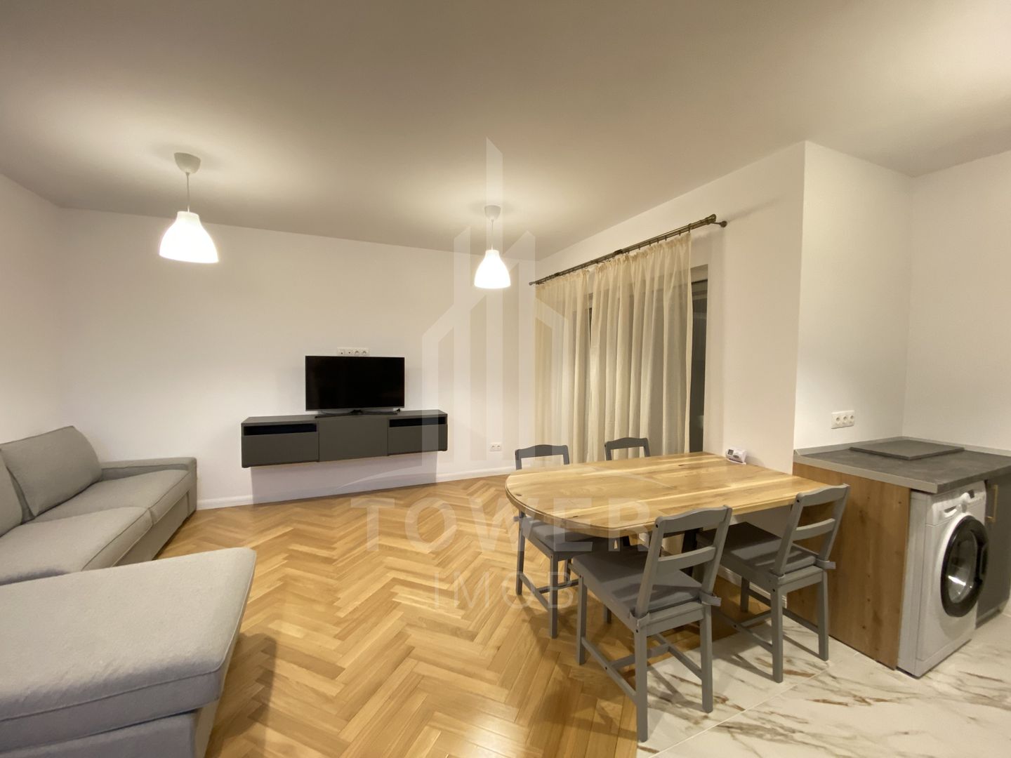 Apartament modern 2 camere de închiriat | Doamna Stanca | loc de parcare privat - Poză 1