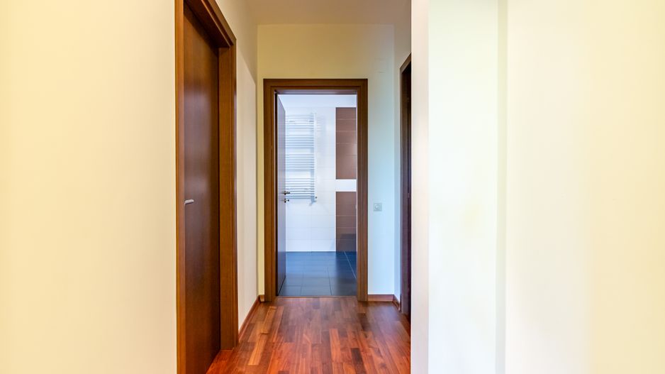 Vila premium de vanzare Balotesti/ piscina/ ponton/ deschidere la lac - Poză 28