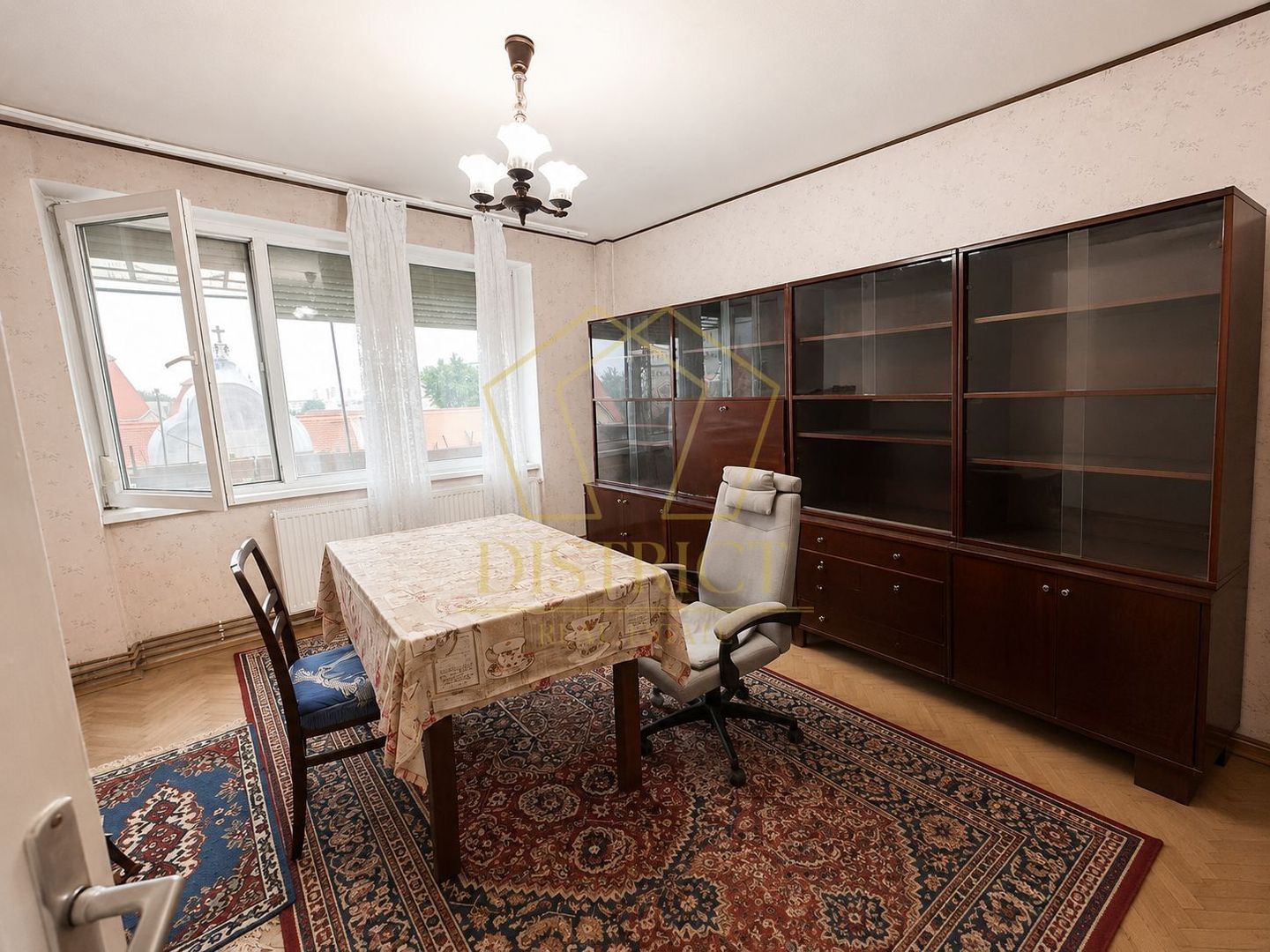 Apartament Ultracentral cu 2 camere | Piata Craiuliu - Poză 1