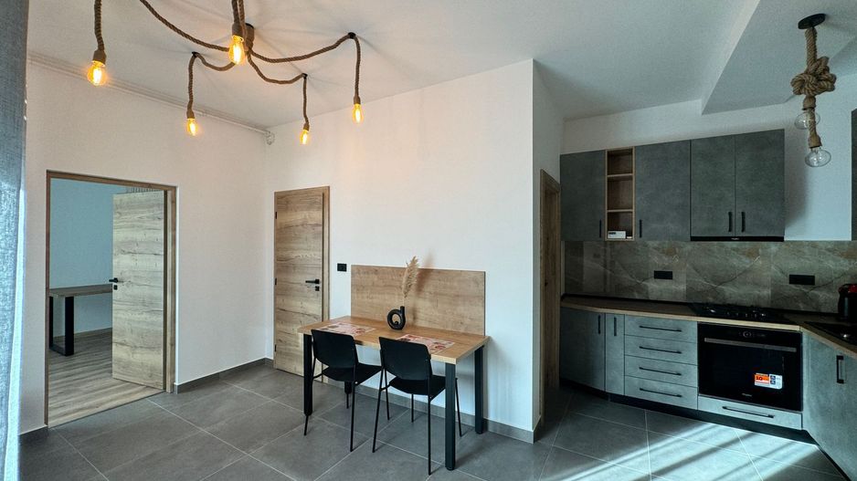 Apartament pretabil pentru birouri. B-dul V. Milea. - Poză 3