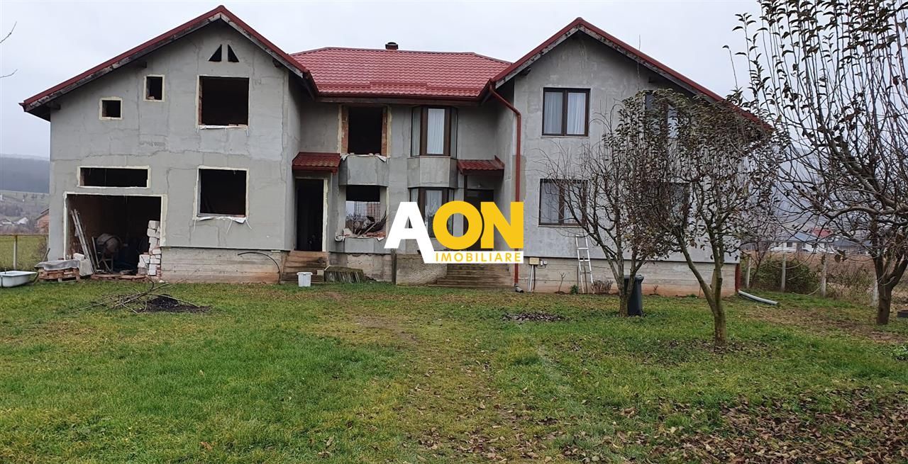 1/2 Duplex 5 camere S+P+M cu garaj 576 mp teren - Poză 1