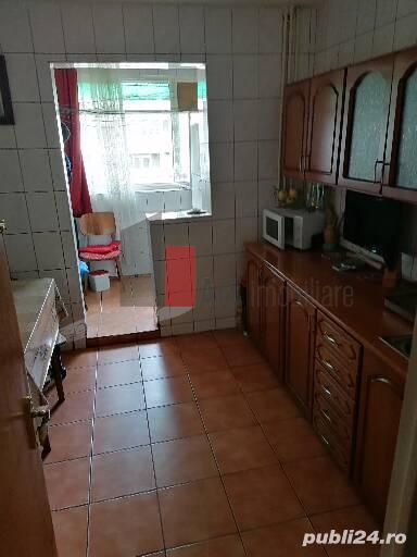 APARTAMENT DE 3 CAMERE TEI - Poză 5