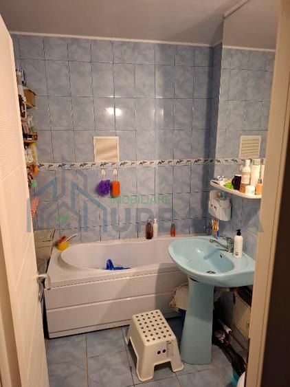 Apartament 3 camere decomandat - Poză 6