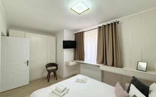 Apartament cu 3 camere Ultracentral - Poză 8