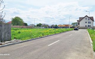 Sanpetru, teren intre case noi 685mp cu AC, utilitati, 72500 euro - Poză 4