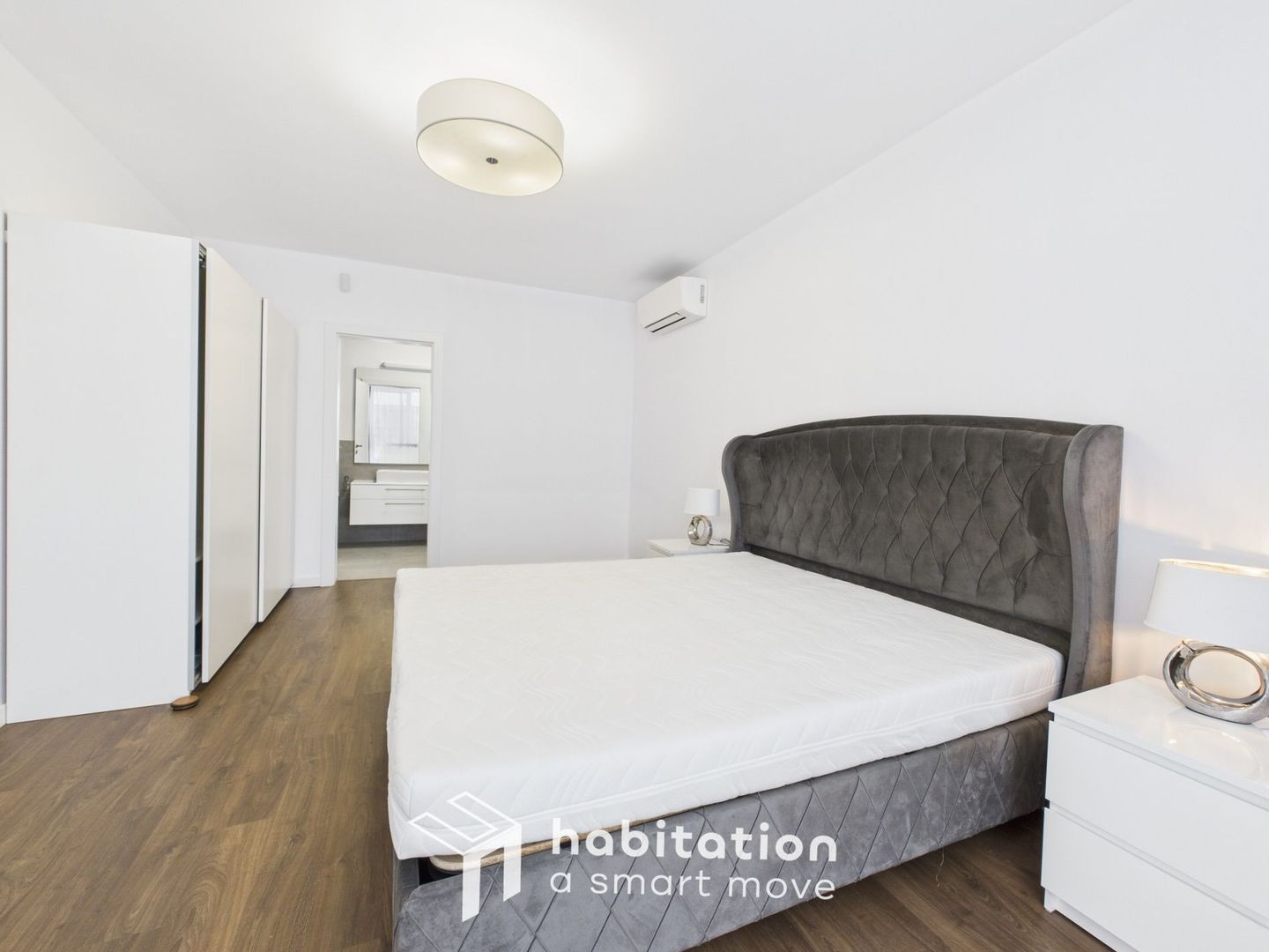 Apartament cu vibe de casă, terasă si curte, Dumbrăvița - Poză 13